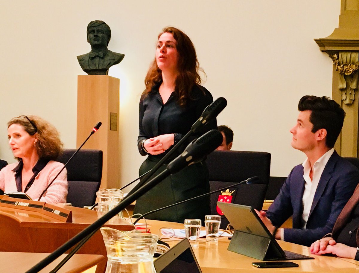 Mooi gezamenlijk initiatief van <a href="/d66haarlem/">D66 Haarlem</a> <a href="/spijkermanp/">Pascal Spijkerman</a> en <a href="/VVDHaarlem/">VVD Haarlem</a> <a href="/LiberAnne/">Anne Sterenberg</a> om betere ondersteuning te organiseren voor kinderen in de (vrouwen)opvang!