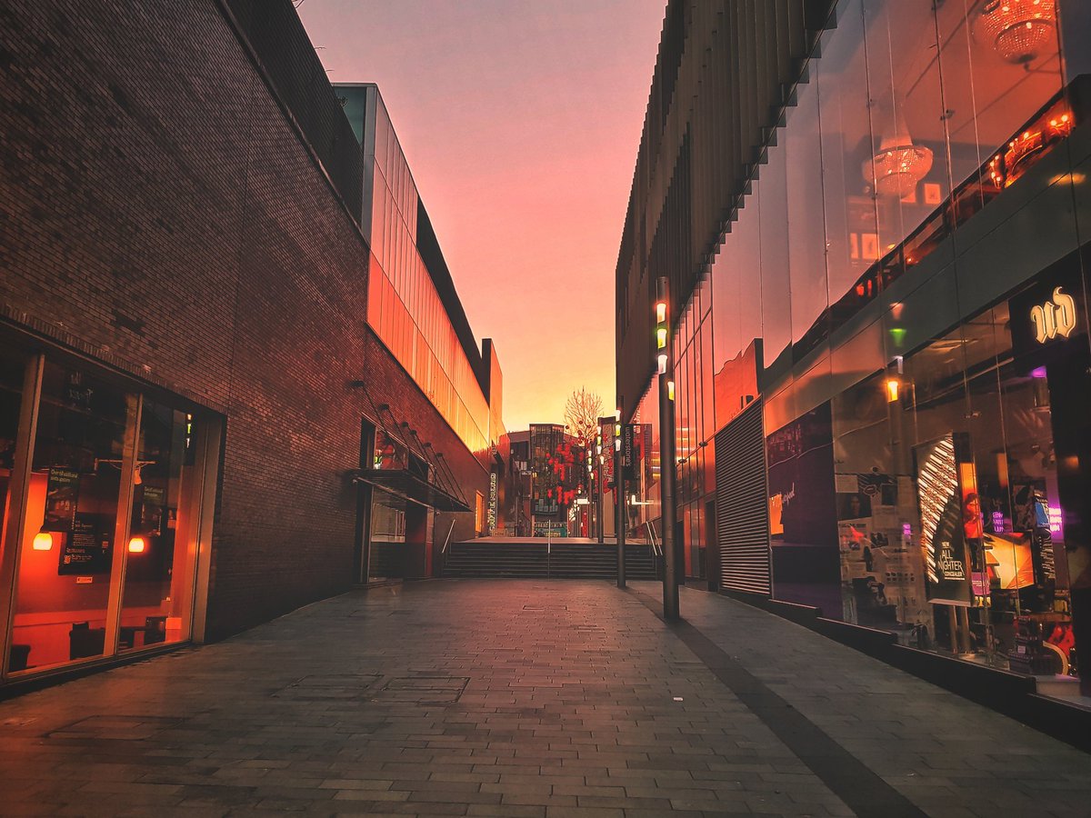Sunrise on College lane in L1. 

@Lpool_Pics_2013 <a href="/ExploreLpool/">Explore Liverpool</a> <a href="/scousescene/">ScouseScene</a> <a href="/LivEchonews/">Liverpool Echo</a> <a href="/YOLiverpool/">K E V yoliverpool</a> <a href="/LifeLiverpool/">Life In Liverpool</a> <a href="/IndpndtLiv/">IndependentLiverpool</a>