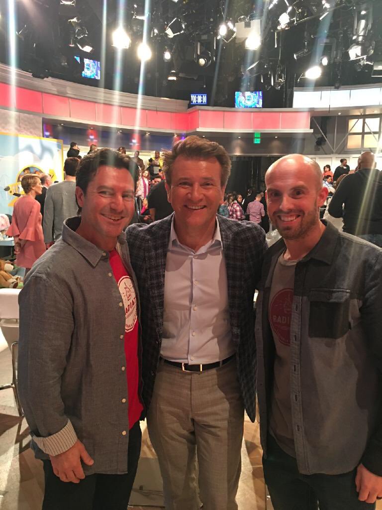 TheAvaCantrell's tweet photo. Congrats to @robertherjavec on your upcoming twins with Kim! These are some pretty amazing Dads right here! Keep inspiring and working hard! You guys were 🔥🔥on #theview today! Love you Dad @Bryancantrell GO @radiatecampfire https://t.co/UO93wGRmjh