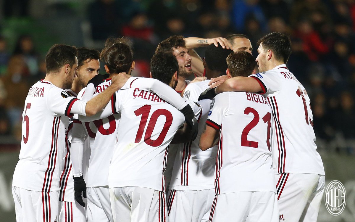 MilanistiOrId's tweet photo. FT #Ludogorets 0 : 3 #ACMilan #EuropaLeague #ForzaMilan 

Komentar Kalian? https://t.co/3TTwZyEtlQ