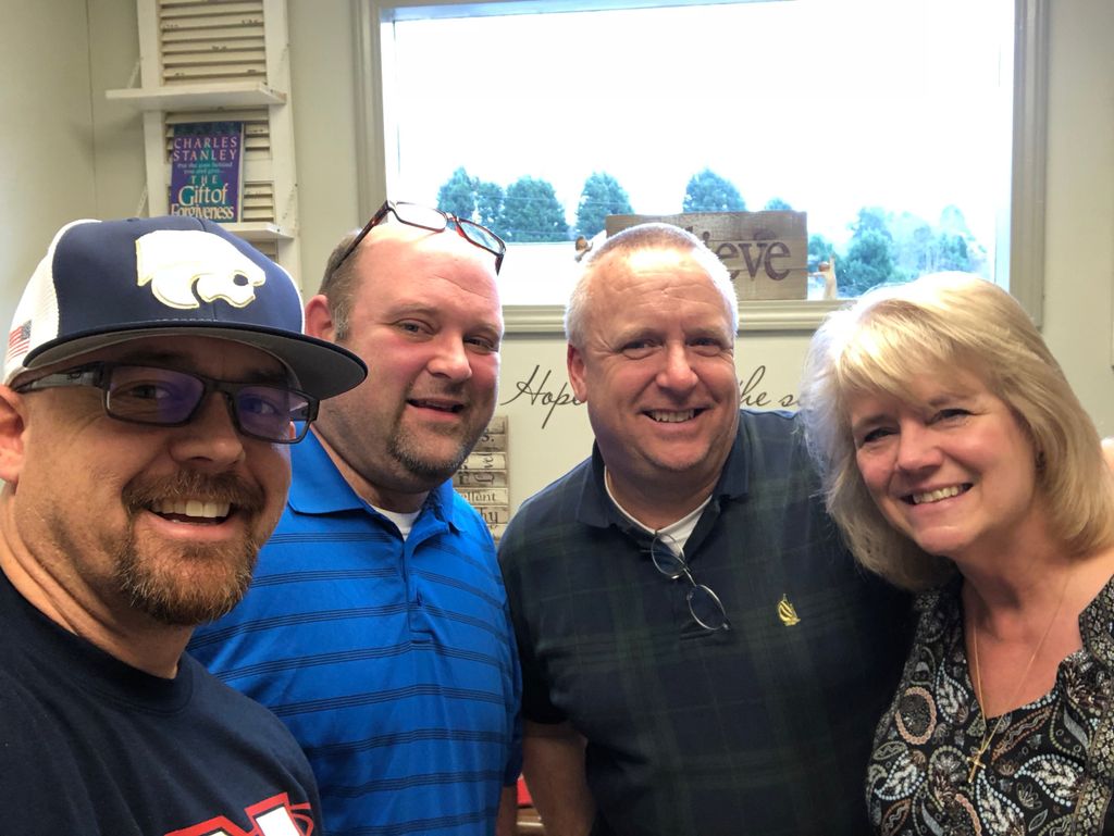 SBBreedlove's tweet photo. So thankful for Becky Lee and the Barrow Ministry Village.
#ForStatham #ForBarrow #FosterCare https://t.co/UnKz075FZD