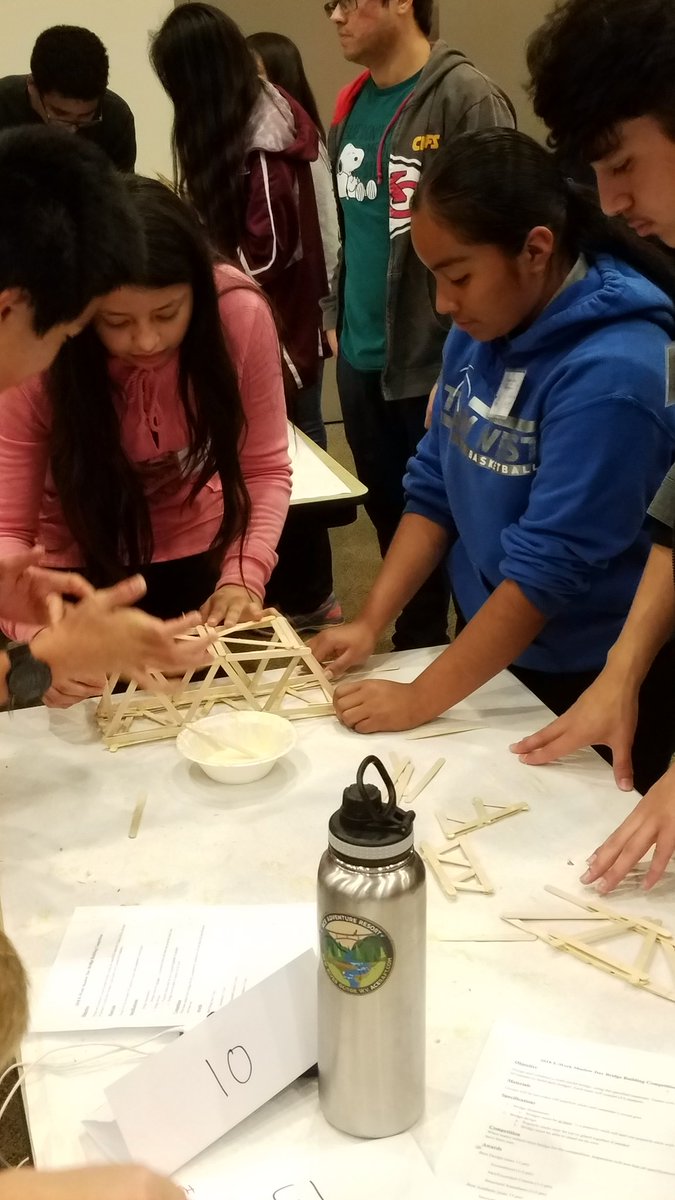 GEARUP4LA's tweet photo. @UCIrvine today for #STEM #shadowday2018 @UCIEngineering race cars & bridge competition #GEARUPWORKS #Turningdreamsintodiplomas @edpartnerships @collegeaccess @USHigherEdu @KamalaHarris @gilcedillocd1 https://t.co/mZ2zQsIS87