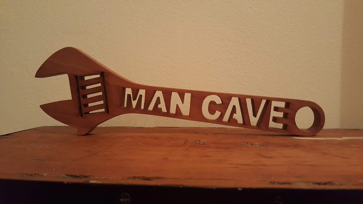 Sylvanwoodwork1's tweet photo. We provide a wide selection of wall and door plaques. Both indoor and outdoor.
Custom made ones always welcome. Starting price for these is £10.
#htlmphour
#plaques #wooden #scrollsawmagic https://t.co/ZiXp8TOdko