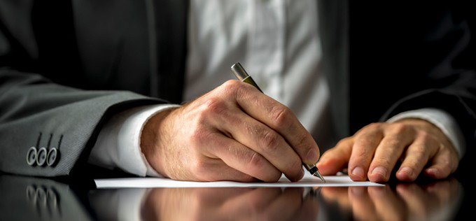 LocalFirstBank's tweet image. Planning for your future can be simple with the right knowledge and a trusted partner. Get started with these basics of estate planning. localfirstbank.com/article/basics…