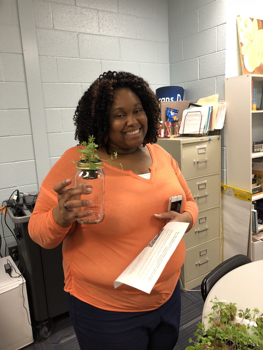jrushing11's tweet photo. @shayes330 is ready for @ConderStars #STEAMday2018 @CCELSC @TarheelEmily04 @SellersFelicia @PaulaChina1 https://t.co/xB1BSCRzde