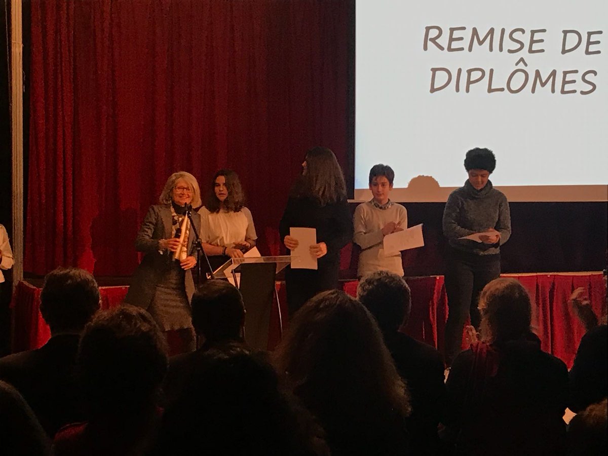 Italy in Paris tweet media