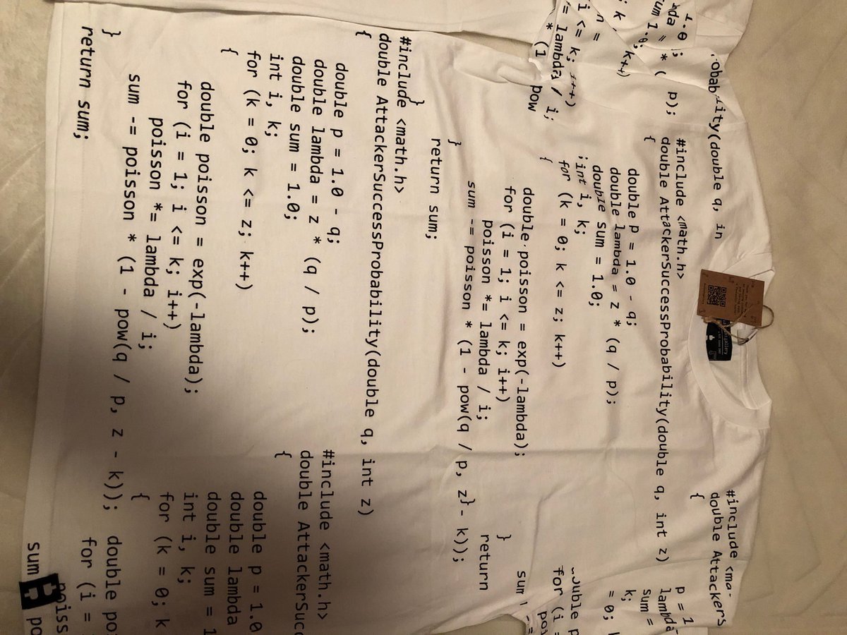 IvanPetricSP's tweet photo. How cool is my new t-shirt with @Bitcoin whitepaper on it 😄😄 https://t.co/8TNNk3nMvy