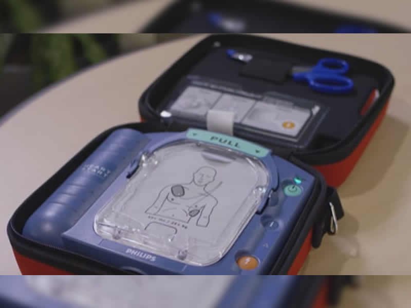 Man Revived By Police AED dlvr.it/QGWlGY https://t.co/KtWnyc1wCP