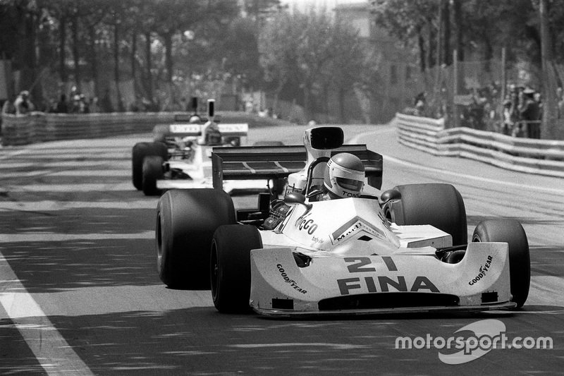 es_Motorsport's tweet photo. #Galeria: disfruta de todos los monoplazas de @williamsf1 en @F1 https://t.co/fiqC6O8n73 #F1 #Williamsracing #WilliamsLaunch #WilliamsF1 https://t.co/eswM9vB5mY
