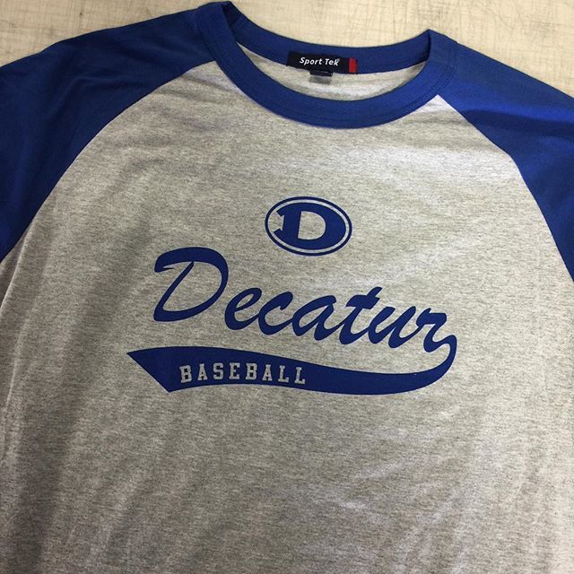 Ink_N_Stitch's tweet image. New gear for the Decatur Eagles Baseball Booster Club!  They used our newest feature, Fan Locker, to sell these online to Eagles fans!  Interested in learning more?  Contact us! #DecaturEagles #DecaturBaseball #SellOnline ift.tt/2BvZnc0