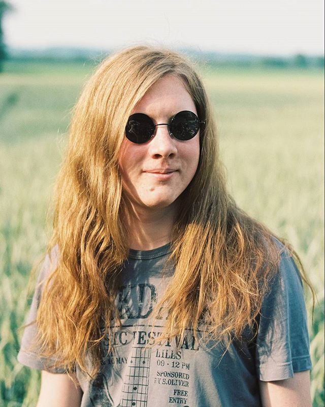 Backfishnascher's tweet photo. Jannik der Dude! .
.
.
.
.
.
.
#Portrait #redhair #longhair #redngreen #field #Nikon #nikonf100 #kodakportra #analogisnotdead #analog #summer https://t.co/L9E6ZkvYol https://t.co/DPZho1VcsI