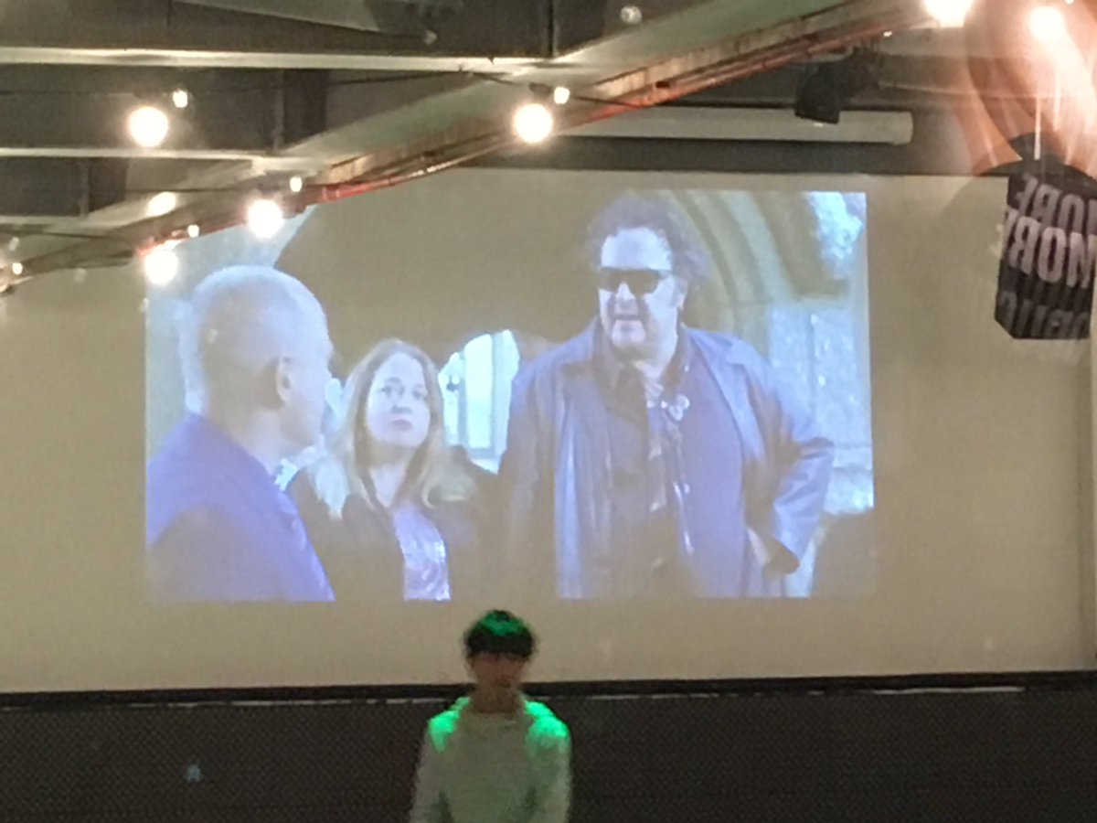 claire_goose's tweet image. Whilst out ice skating with my girls, this pops up on a big screen! @mattbardock @IvanKaye1 @beatieedney #swiftexit