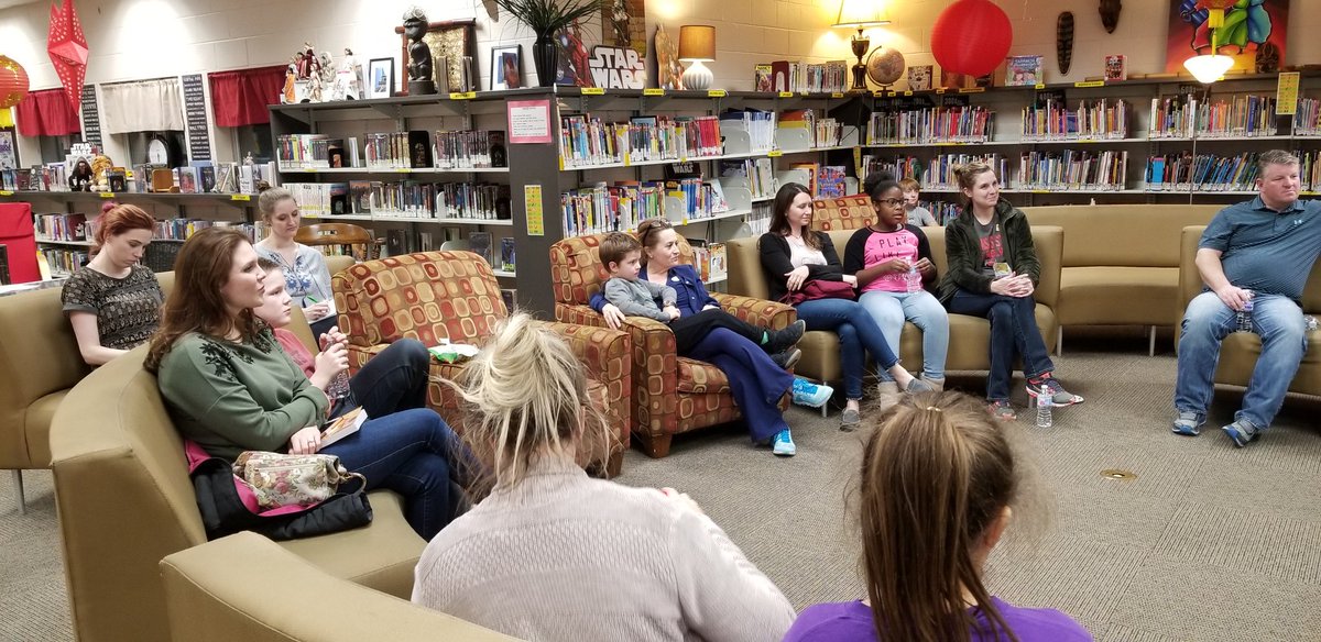 julieplunkett84's tweet photo. Learning about the Japanese Internment camps in Arkansas.  Thanks to Kim Sanders and the Butler Center for Arkansas Studies.
#canemagnet #lovehistory https://t.co/W0tNtlMS1j
