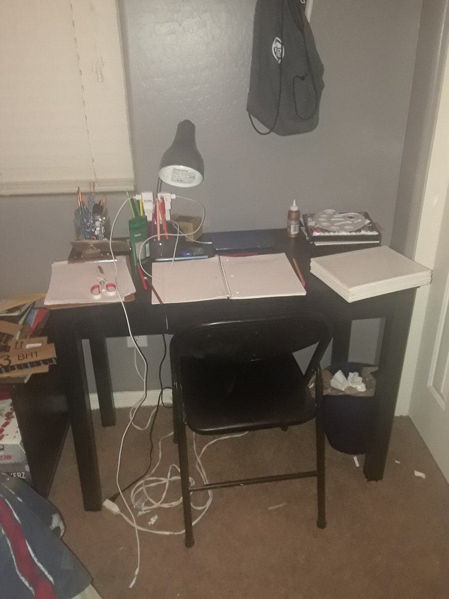 trisrenblogs's tweet photo. I got a desk for my broom so I can do pretty much anything drawing, making videos, play games, and write down anything all I have to do is get a nice soft chair https://t.co/uyffdeHOn6