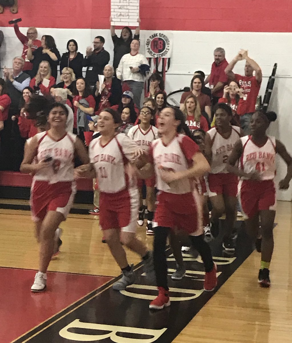 rbmsROCKETS's tweet photo. Proud of these Lady Rockets 🚀 #AmazingCoaches #Campbell #Nathanson @RedBankSup @nathanson_isaac @RBMSAVID @piersonjt #RBBisBIA #LadyRocketsareBIA 🏀 https://t.co/hxDI9WYrb4