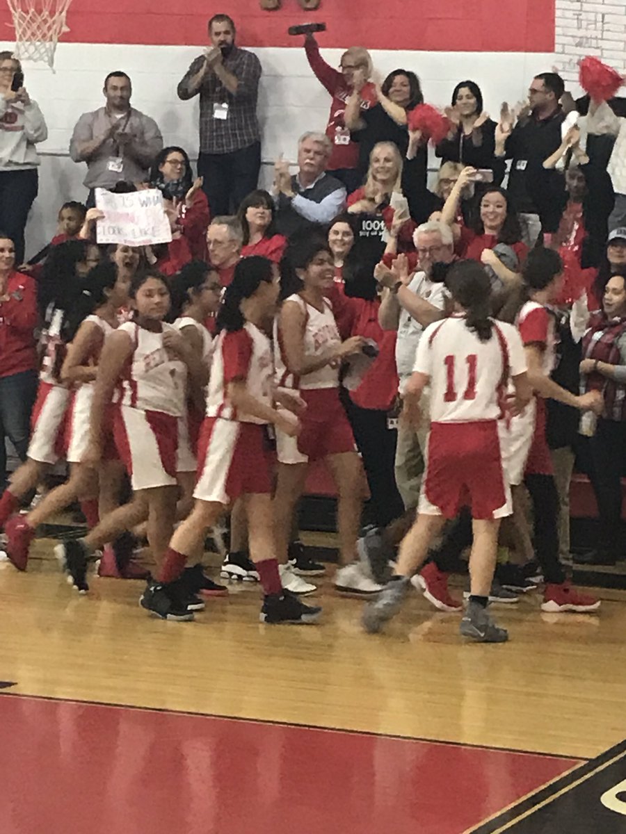 rbmsROCKETS's tweet photo. Proud of these Lady Rockets 🚀 #AmazingCoaches #Campbell #Nathanson @RedBankSup @nathanson_isaac @RBMSAVID @piersonjt #RBBisBIA #LadyRocketsareBIA 🏀 https://t.co/hxDI9WYrb4