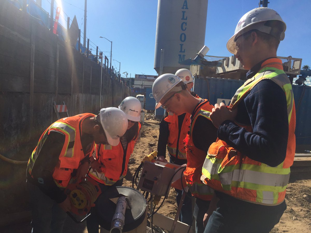 Ellen_Tung's tweet photo. Q: How many engineers does it take to measure the groundwater level? @jpankow @pankowbuilders https://t.co/7WtdoVJu8Y