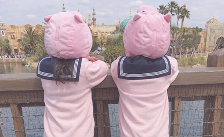 pinku_tai's tweet photo. อยากไป Tokyo Disneyland แล้วใส่หมวกคู่ค่ะซิสสสสส พิมพ์ลอยๆเผื่อน้องจะผ่านมาเห็น ฮี่ๆ 

Cr:pyonuu,ayupachi,amimimimi,knrap_kj8 https://t.co/3RZNnPGnfw
