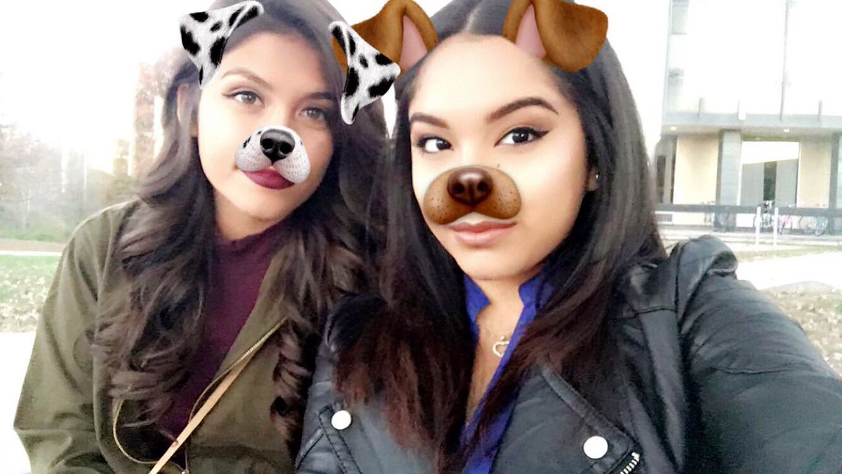 Melicaat's tweet photo. Happy anniversary to my roommate and I ❣️✨ here’s to being roommates for a year 🍾🎊#WeSistersNow #SheAight #MetOnTwitter https://t.co/zKL0KSAoM4
