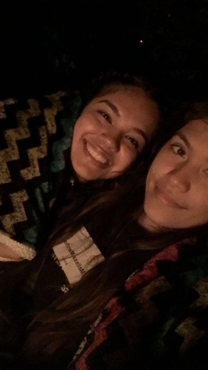 Melicaat's tweet photo. Happy anniversary to my roommate and I ❣️✨ here’s to being roommates for a year 🍾🎊#WeSistersNow #SheAight #MetOnTwitter https://t.co/zKL0KSAoM4