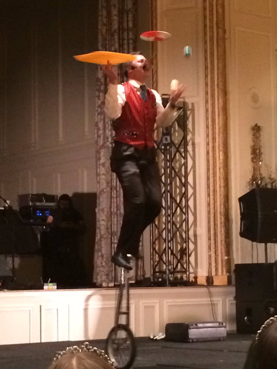 StratFairAmb's tweet photo. Great first night at the OAAS Convention https://t.co/oR0UnX8Y8p