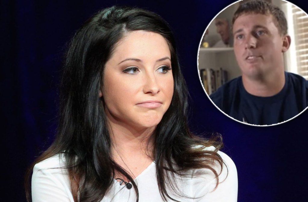 t_w_c's tweet photo. Bristol Palin’s Husband Dakota Meyer Files For Divorce
- @radar_online / Radar Online 
https://t.co/Uz3T69EQum 
https://t.co/8qHHgwKOdv https://t.co/qekav6UZPW