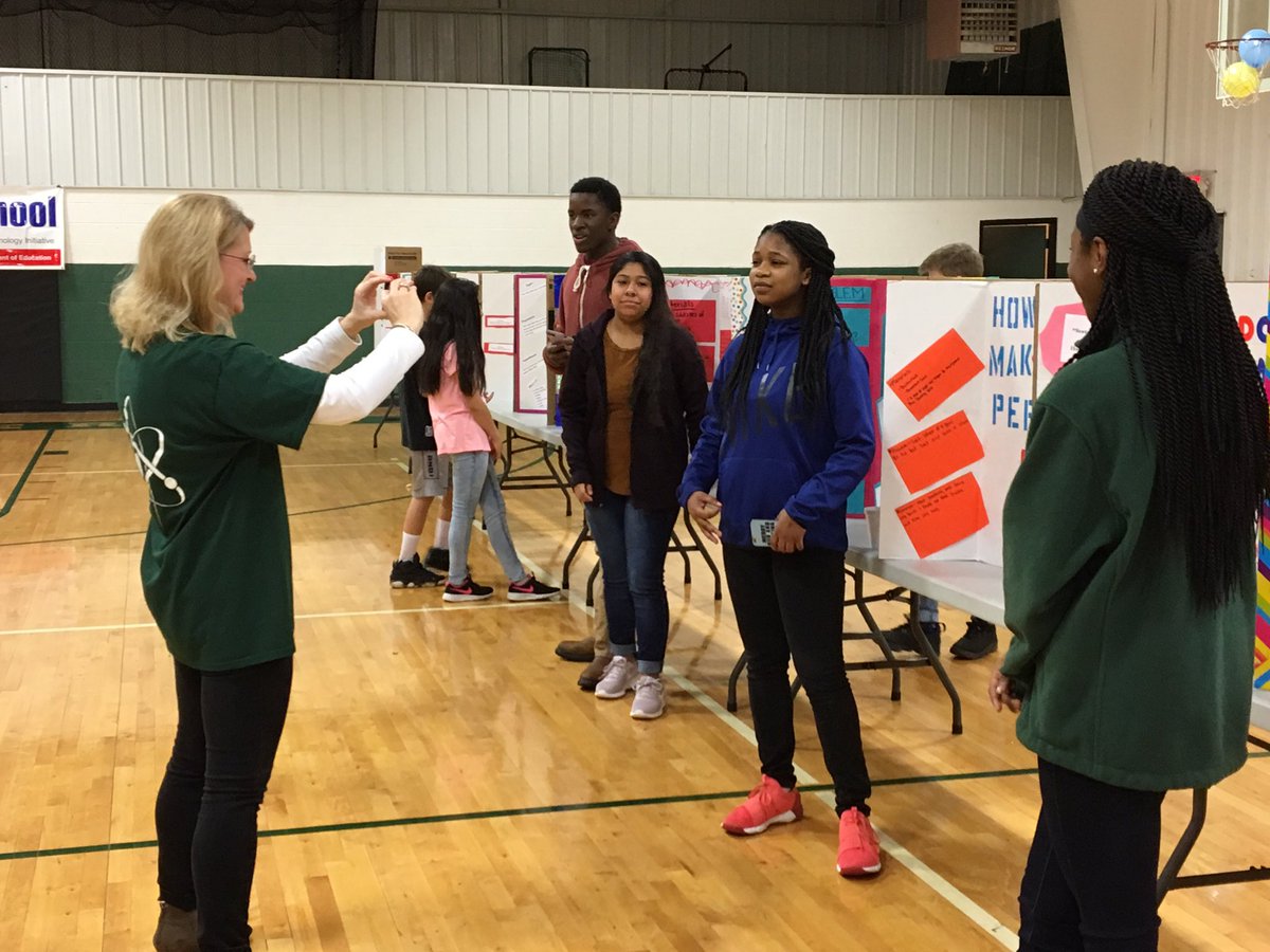 arusery's tweet image. Great STEM Fair today at Tanner High School!