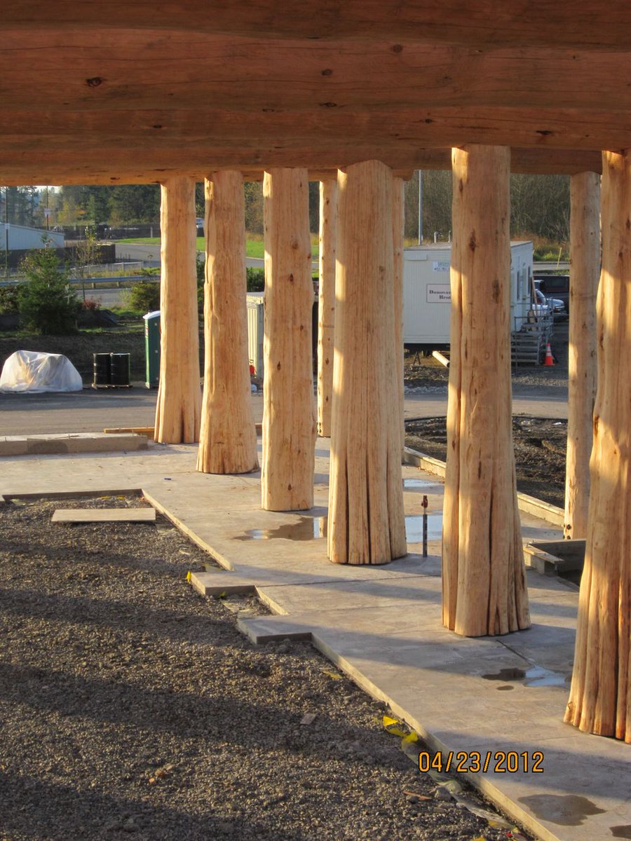 TBT  to one of the largest post and beam jobs Caribou Creek has accomplished!!  How big of building do you think it is?

#cariboucreek #cariboucreekloghomes #postandbeam #timber #timberframe #handcrafted #woodwork #kilndried #kilndriedlogs #cedar #fir #beam