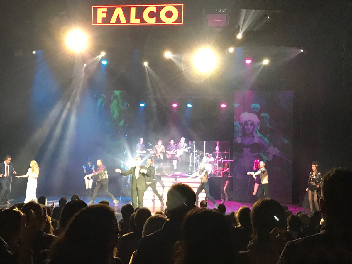 squirrel_tweet's tweet photo. Falco war der Hammer, geht es Euch morgen in ZH anshen https://t.co/EYqaPW94hF