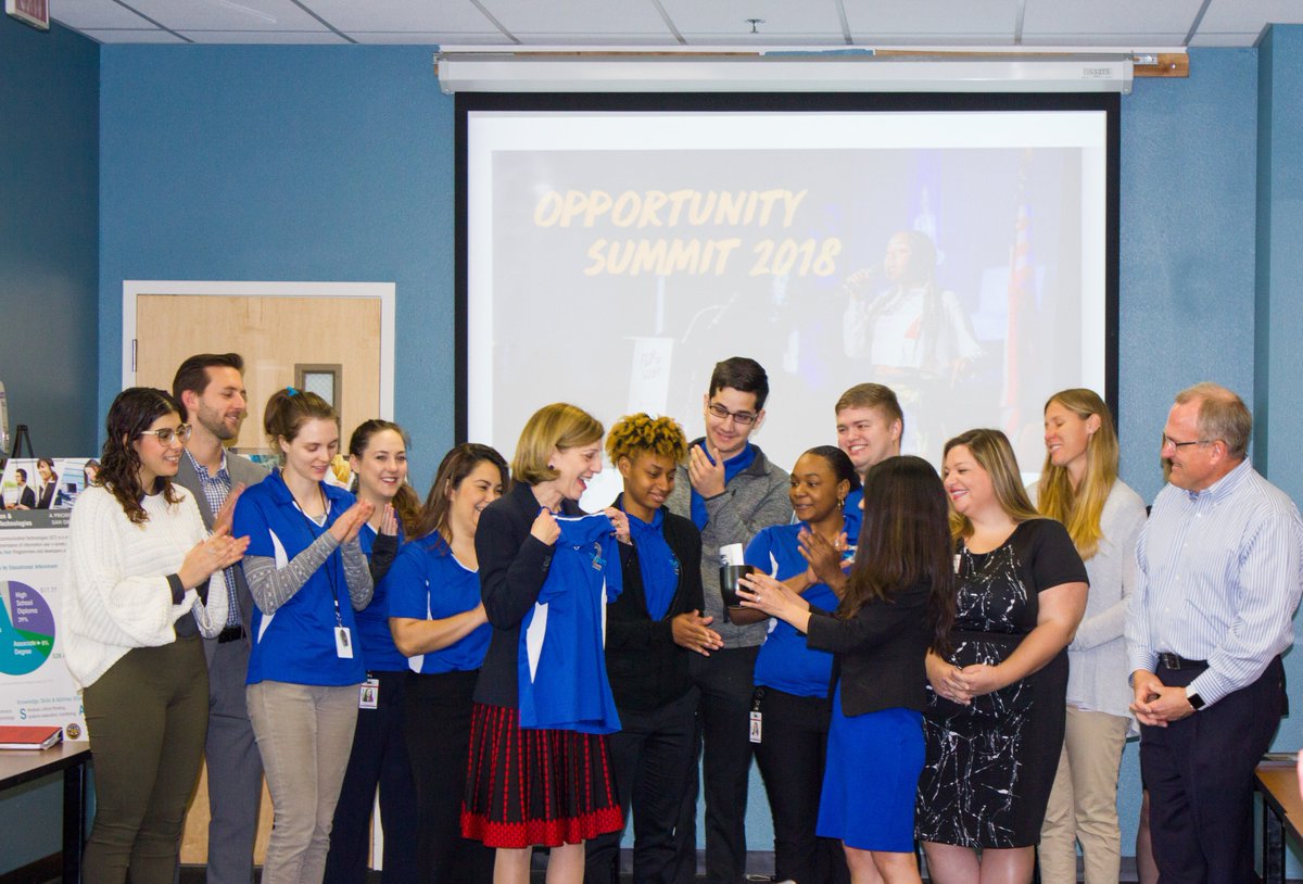 sdworkforce's tweet photo. Thank you @barbarabryd1 for your continuous support and advocacy of @C2CSD as they continue to serve thousands of #youngadults in #SanDiego. We are honored! #wkdev #youthemployment #EqualityForAll #OpportunitySD #gratitude #C2CDay #CONNECT2Careersday https://t.co/6d12mv8wHB