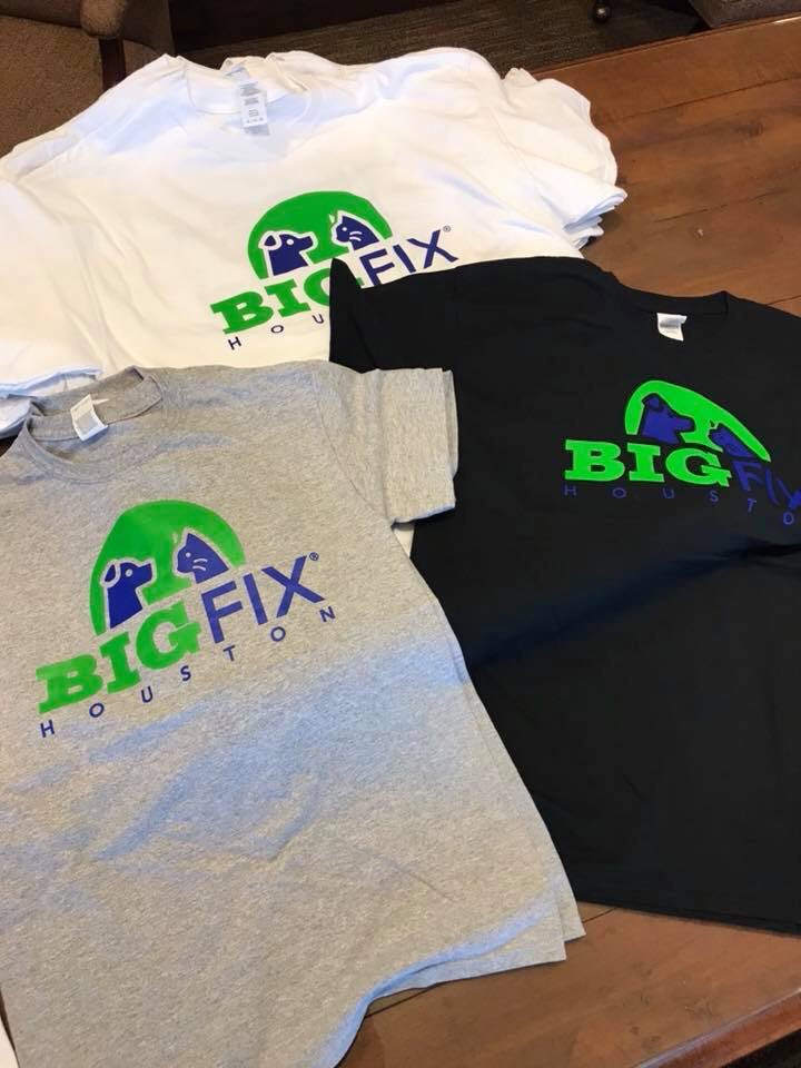 BigFixHouston's tweet photo. The T-Shirts are here!
Come out to McIntyreโs on Saturday from 2:00pm - 4:00 pm and pick up your Big Fix Houston t-shirt in black, white or grey. All proceeds go to support #bigsolutions to #thebigproblem #BigFixHouston https://t.co/weqiK6Eb1u