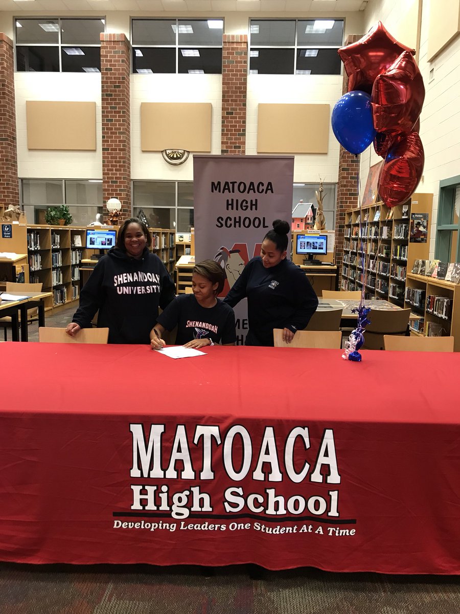 mpencile2's tweet image. Beyond excited to announce that I will be continuing my academic and athletic career at Shenandoah University! #GoHornets ❤️💙