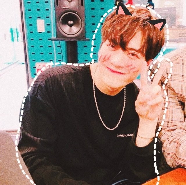 moresoftedits's tweet photo. ↬ Jackson ( GOT7 ) 🏳️‍🌈
  ʚ  #잭슨 ੈ♡˳ #갓세븐   ɞ
    * ✧˖*°࿐ not a request https://t.co/nxvE4FyjaE