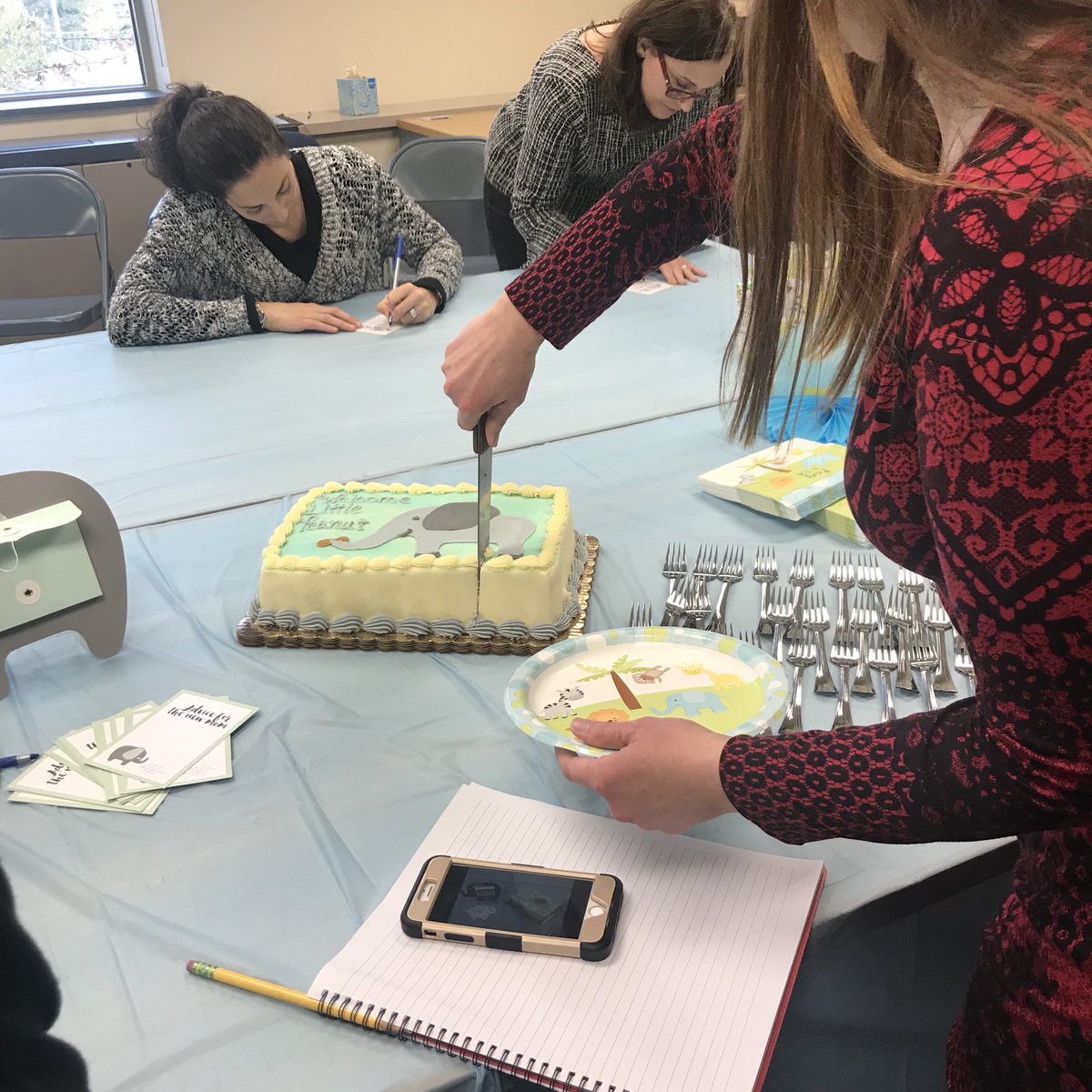What a great way to end a day... LES friends having a baby shower for Jackie Kalidonis! Can’t wait to meet her baby boy! #love #amazingmommytobe @NHS_LES #NHSSD #LittlestLions