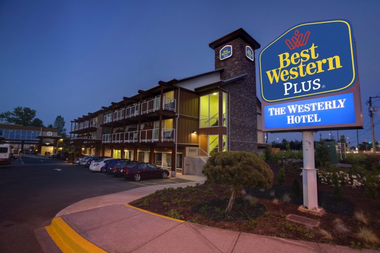 #Hopline is unleashed:
us11.campaign-archive.com/?u=d5601d53979…

STORY OF THE WEEK: <a href="/forbiddenbeer/">michael</a> 

Adanac Anniversary Weekend starts now: 🎉 🎂
<a href="/OffTheRailBeer/">Off The Rail Brewing</a> 3 Year Anniversary + Comet Launcher Launch, plus
<a href="/BomberBrewing/">Bomber Brewing</a> 4th Anniversary Party

<a href="/VicBeerWeek/">Victoria Beer Week</a> Contest
<a href="/TriCitiesCask/">Tri-Cities Cask Fest</a> Fest: Sunday