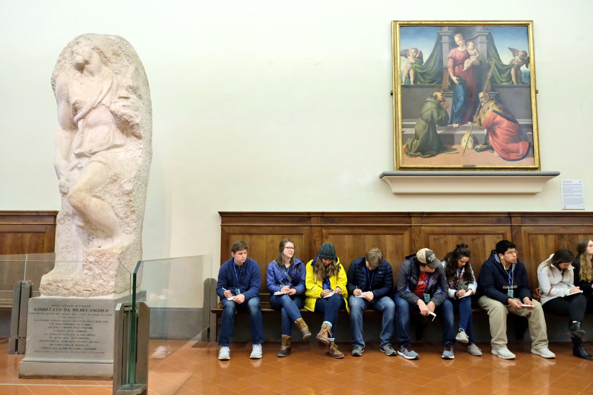 HUFlorence's tweet photo. And ended with Michelangelo’s Prisoners and masterpiece, David. 2/2 #HUFSpring2018 https://t.co/j8JpHNkjCv