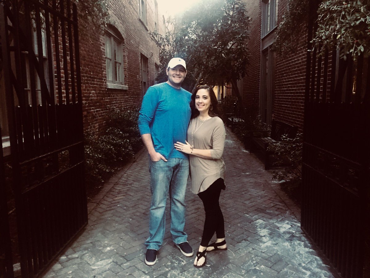 2Tyler_Brown's tweet photo. Doing the tourist thing this weekend in charleston #backtosc https://t.co/ix9A4U4e6L