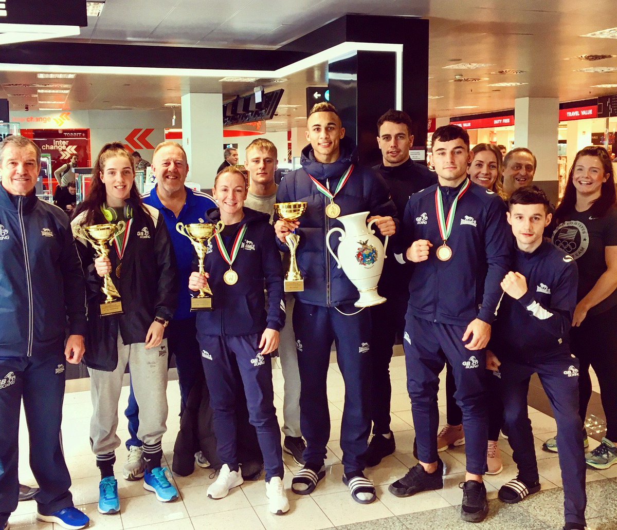 YourSport_BC's tweet photo. AMATEUR BOXING: #Darlaston's @BenGWhittaker coming into form ahead of the @thecgf @GC2018 #CommonwealthGames with a gold medal in Hungary @TeamEngland @gbboxing https://t.co/XsKamKEXe9 https://t.co/0eZX649Son