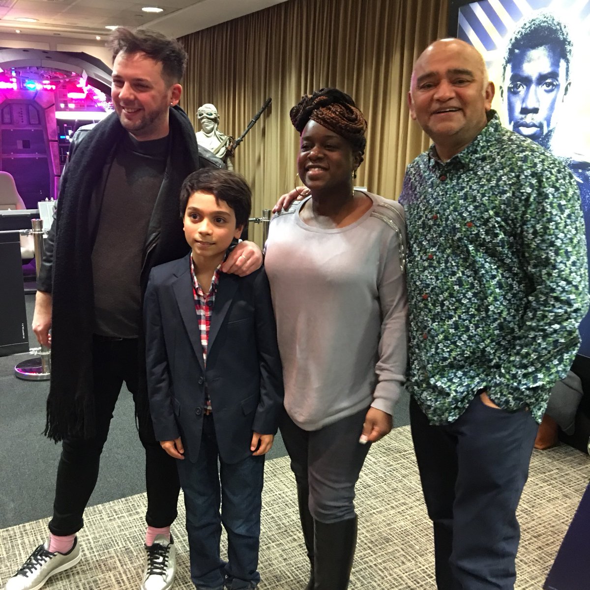 bhaskerpatel's tweet photo. #ClaudeTV @Alex_T_Smith @sixteensouth @DisneyJuniorUK @hodderchildrens @HachetteKids @Tameka_Empson @chalmersbeth @woodlyandwigs @emmerdale @Melissa_Maria @Arenatweet @thebookseller @DisneyJunior @DisneyChannelUK @DisneyChannel @DisneyChannelPR #GordonFlash ππΌππΌππΌπ€£πππΌ https://t.co/7D10tpTXNt