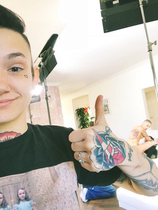 By coincidence got to shoot @leighravenx&rsquo;s 100th scene today ✨ thanks @TommyPistol for keeping it weird<a class="tags" href="/tag/leighravenx">@leighravenx</a><a href="/tag/lgbtq"class="tags"><span>#lgbtq</span></a><a href="/tag/queer"class="tags"><span>#queer</span></a><a href="/tag/dykeddown"class="tags"><span>#dykeddown</span></a>