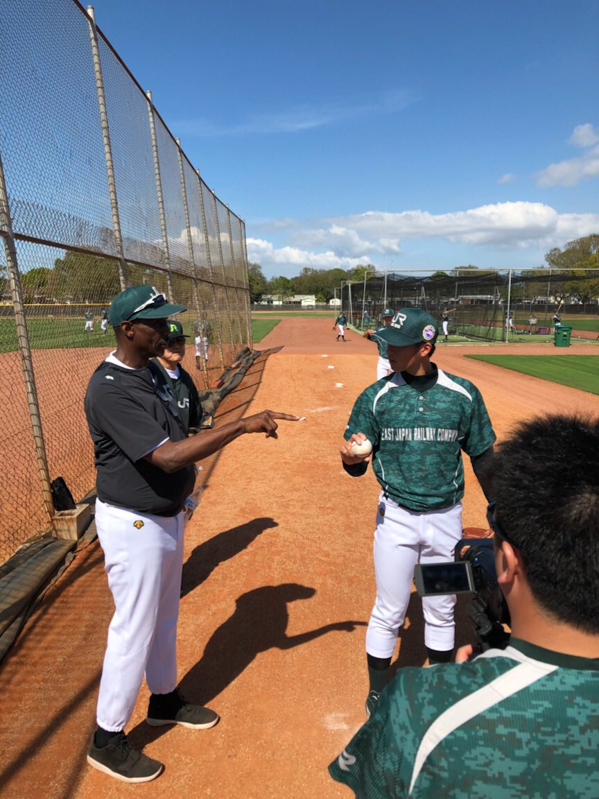 DocGooden16's tweet photo. Honored to work with an organization that’s allowing me to share my knowledge and experiences with their young athletes #BackToWhereIStarted #SameFieldIStartedMyFirstSpringTraining https://t.co/RaRmAtz4yE