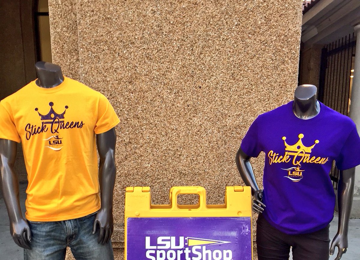 LSUgym's tweet image. The Stick Queen shirts are now available at the #LSU Sport Shop by @MikeTheTiger's Habitat! Pick yours up in store before we take on TWU Sunday. 👸#LSUnstoppable