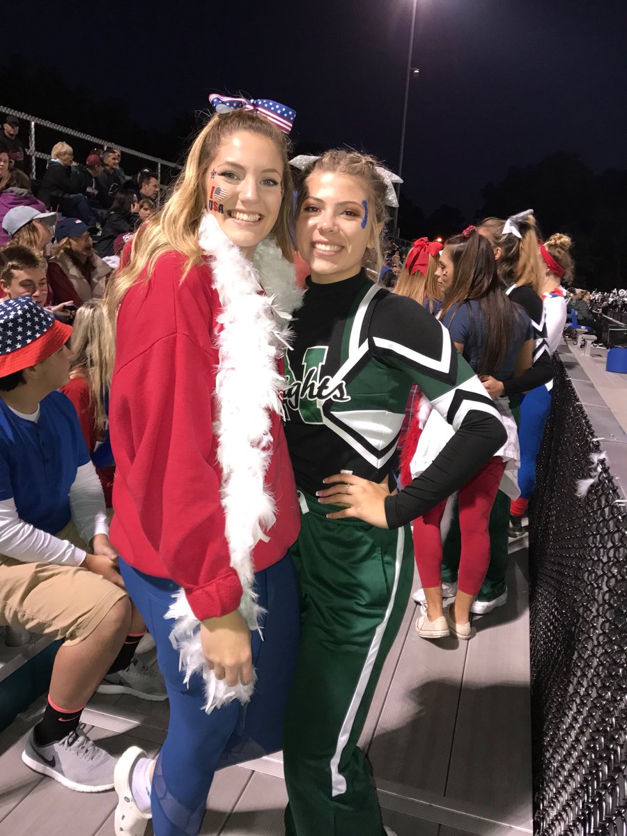 kennakarnow's tweet photo. HAPPY BIRTHDAY MEGGGG ilyyysmmm have a great night :) miss u 😘😘💕❤️ @meghanlowis https://t.co/nM6v3u81LL