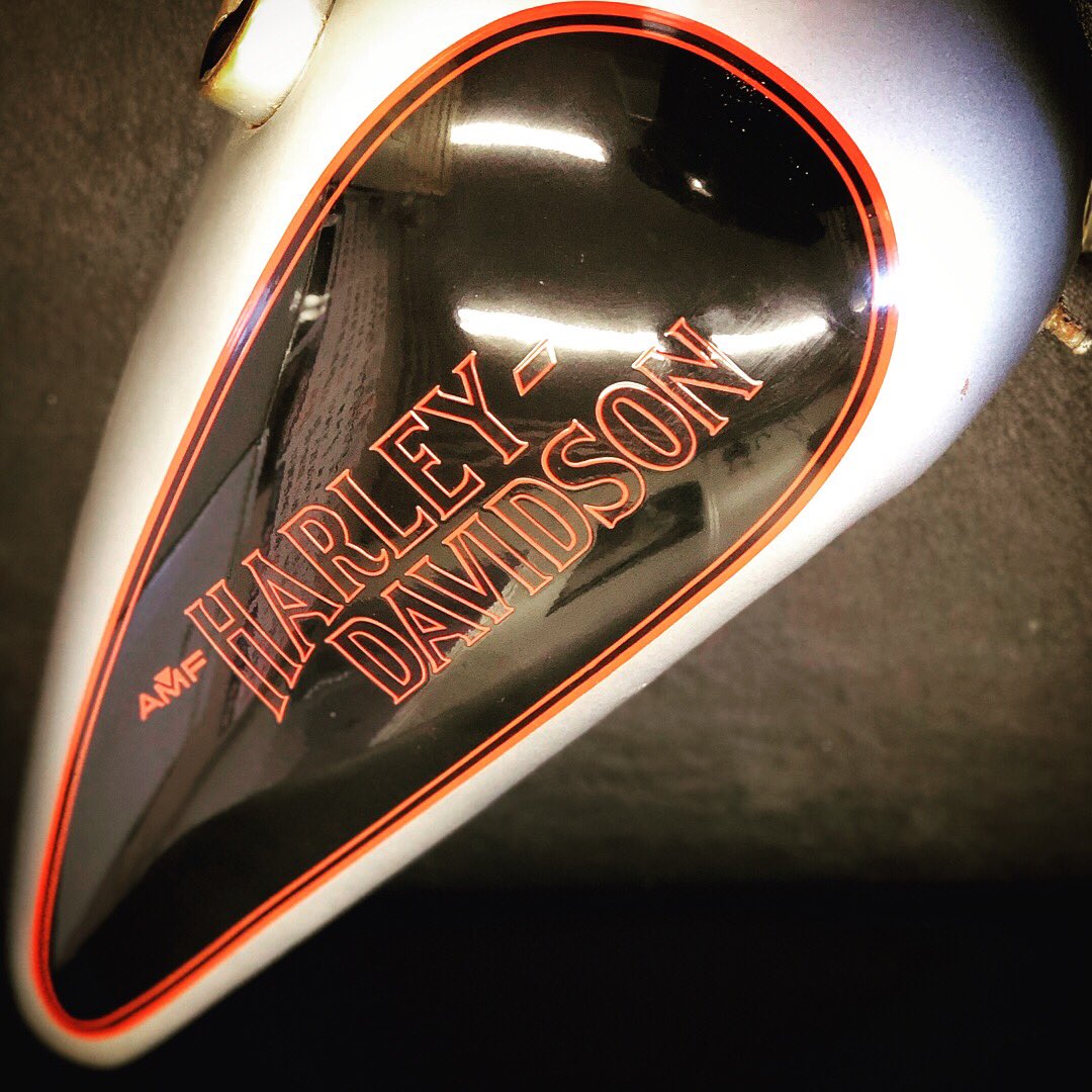 tm_garage21's tweet photo. '80 FXS
RustRemove&coating
サビ取りコーティング
#harleydavidson
#FXS
#1980
#AMF
#motorcycle
#FUELTANK
#RustRemove
#coating
#TMGarage
#川越
#埼玉
#japan https://t.co/S4c2IhVhOQ