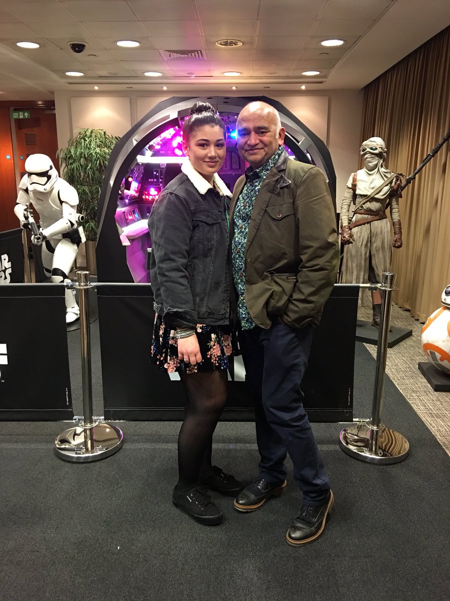bhaskerpatel's tweet photo. @woodlyandwigs @sixteensouth @DisneyJuniorUK #ClaudeTV @Alex_T_Smith @sixteensouth @DisneyJuniorUK @hodderchildrens @HachetteKids @Tameka_Empson @chalmersbeth @woodlyandwigs @emmerdale @Melissa_Maria @Arenatweet @thebookseller @DisneyJunior @DisneyChannelUK https://t.co/1Qb5jxRnvS