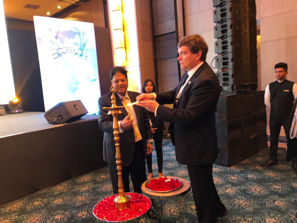 AlbertaInIndia's tweet photo. Fantastic remarks from Minister @oneilcarlier at the #PulsesConclave on Albertaโs strong trade relationship with India, particularly with the exchange of agricultural commodities, value-added products and services. #abag #westcdnag #ableg @IPGAPulses @AlbertaAg #Delhi https://t.co/3IatgSbTdt