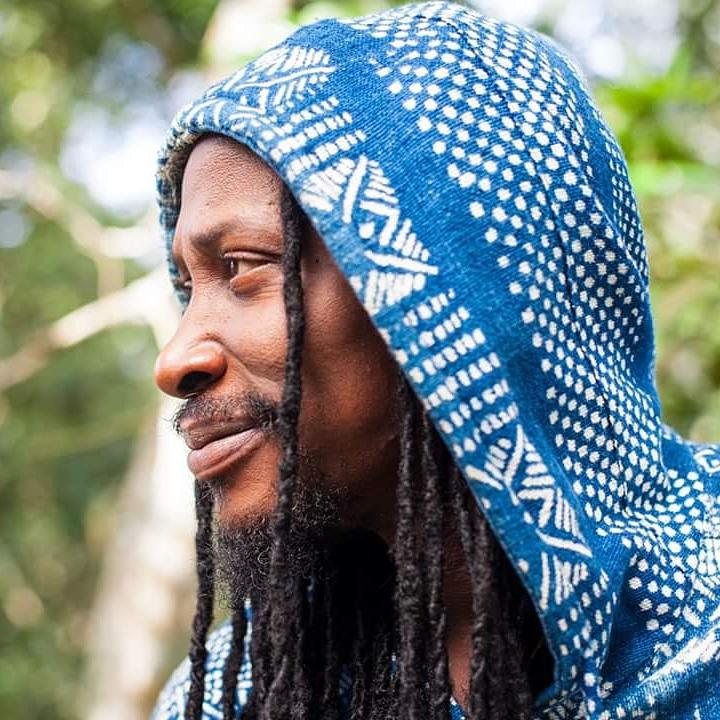 kwesi_stanza's tweet photo. Now playing on Rodio Razo. BokoBoko by @XLNCFAMILY ft @blackprophetmus with your host GrandMasta Blayz
#XLNCFAMILY #OyeTruee #GhReggae #Africa #Ghana #WALAFAHW3ยฎ https://t.co/1Wqtisrf8L