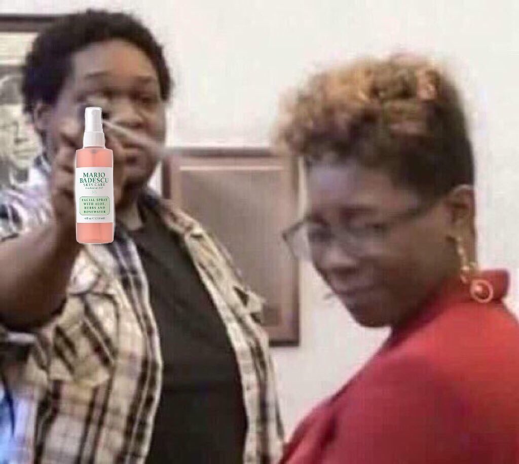ThomasBeautyy's tweet photo. skin care twitter when u ask them how to clear acne https://t.co/ueJCAx26Xf
