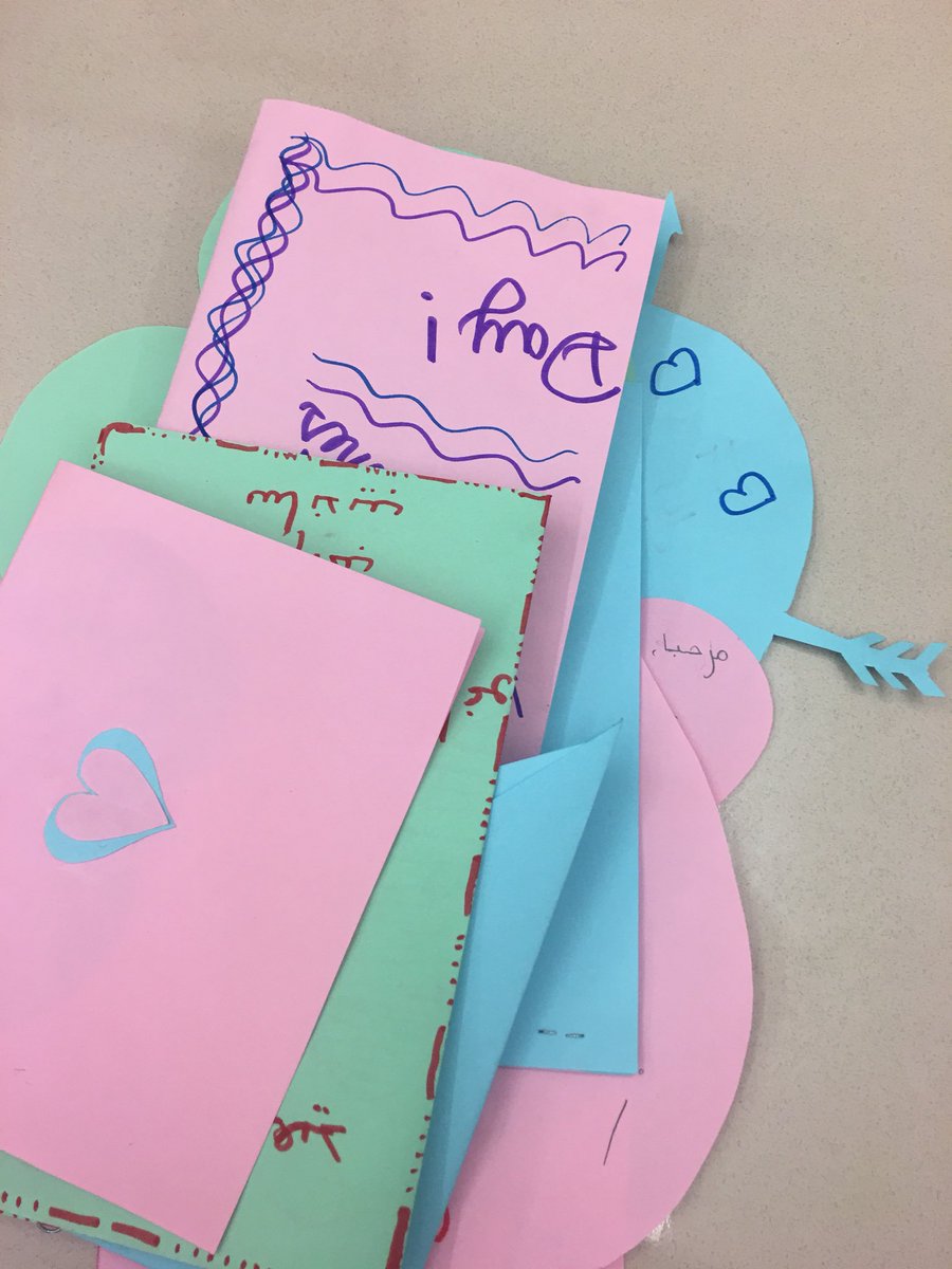 fabughoush's tweet photo. My students in the @ArabicHonorSoc making Valentines cards to Syrian refugees in #Chicago @SCN_Network @LMSAEagles @WlLindblom @QFIntl @magsmitchell https://t.co/GheTFGWUPl