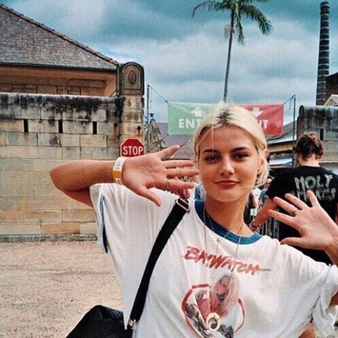 womaneasy's tweet image. Stop unfollowing it's sooo annoying #tumblr #tumblrblog #ugh #teenager #selfie #cute #fashion #theme #cry #alone #love #hair #adidas #goals ...

womaneasy.com/stop-unfollowi…